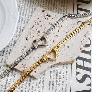 Zara Silver Heart Interlock Center Love Pendant Link Chain Necklace Herringbone